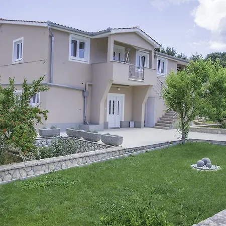 Appartement Studio Kraj 14000a Tkon